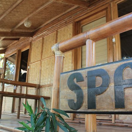 Cashew Grove Beach Resort Busuanga Exterior photo